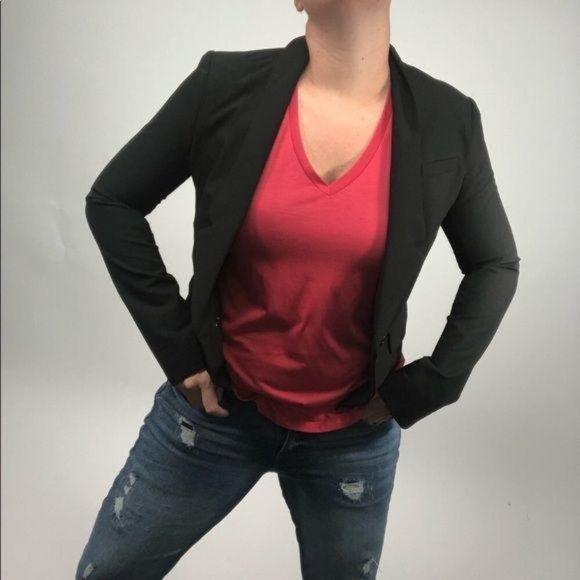 BCBGMaxazaria crop black tuxedo blazer jacket Smal - Picture 2 of 8